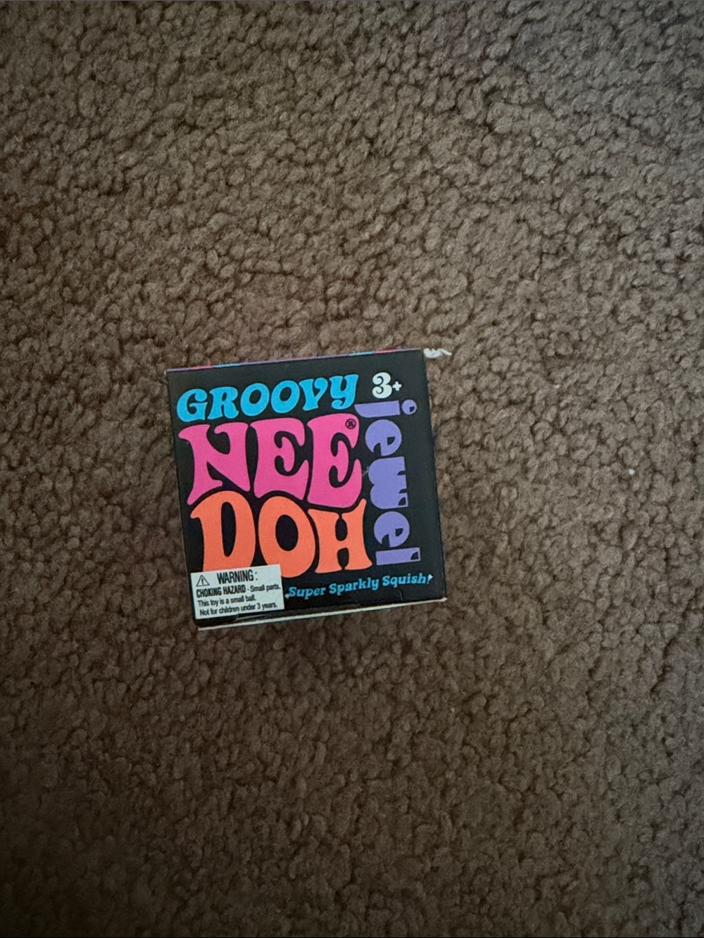 Groovy NeeDoh Jewel Super Sparkly Squish! - purple